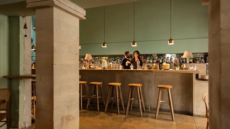 Library Bar