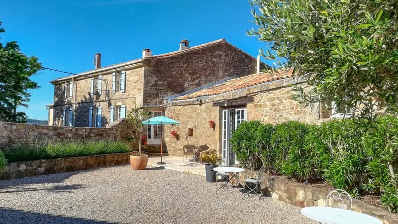 Chateau d'Olmet chambre d'hôtes Hérault