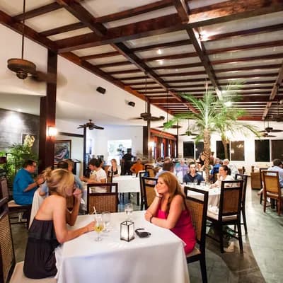 La Luna Restaurant