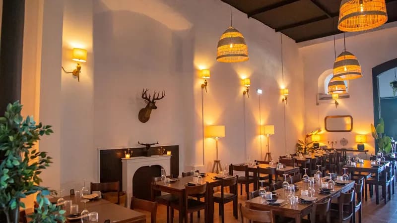 Soul kitchen and bar