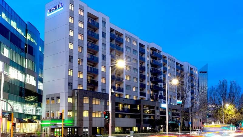 Nesuto Stadium Hotel and Apartments