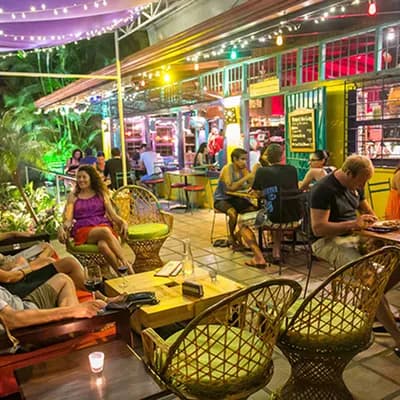 El Patio de Café Milagro