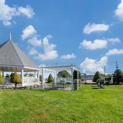 Ogunquit Hotel & Suites