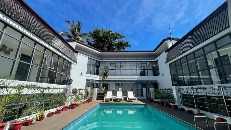 Erus Suites Hotel Boracay