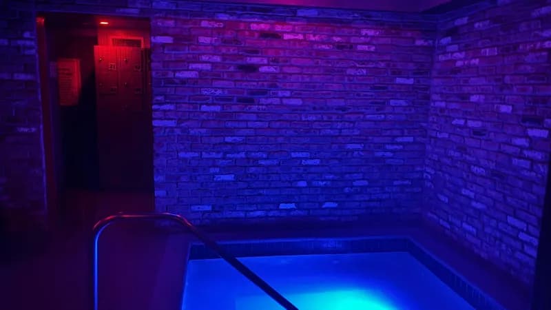 Men's Sauna at Hotel Gaythering