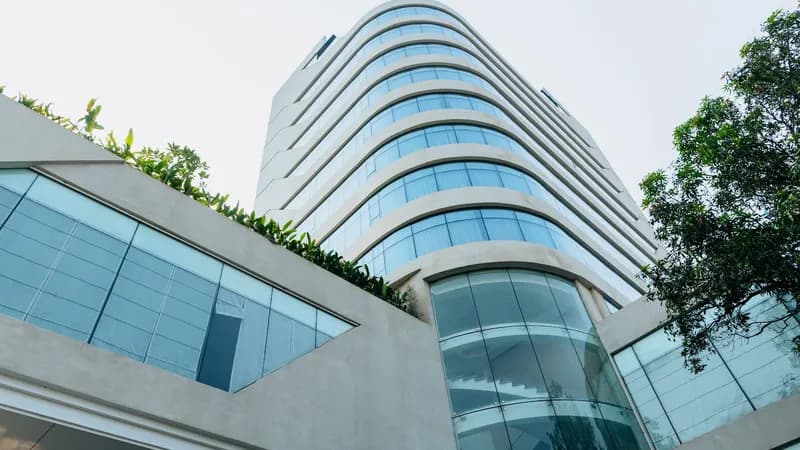 EASE Hotel