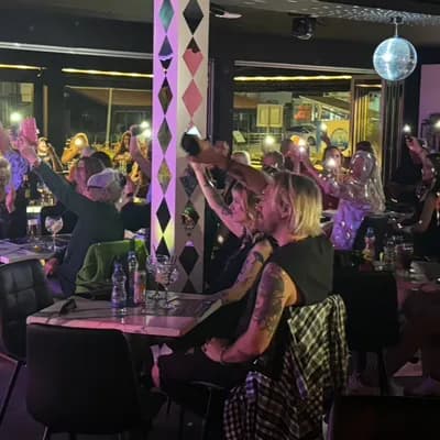 Diamonds Showbar - Cabaret & Live Music Venue