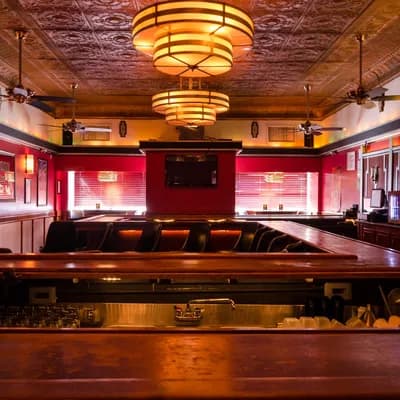Lucky Horseshoe Lounge