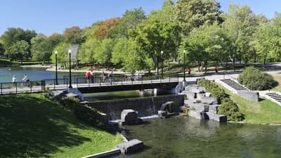 La Fontaine Park