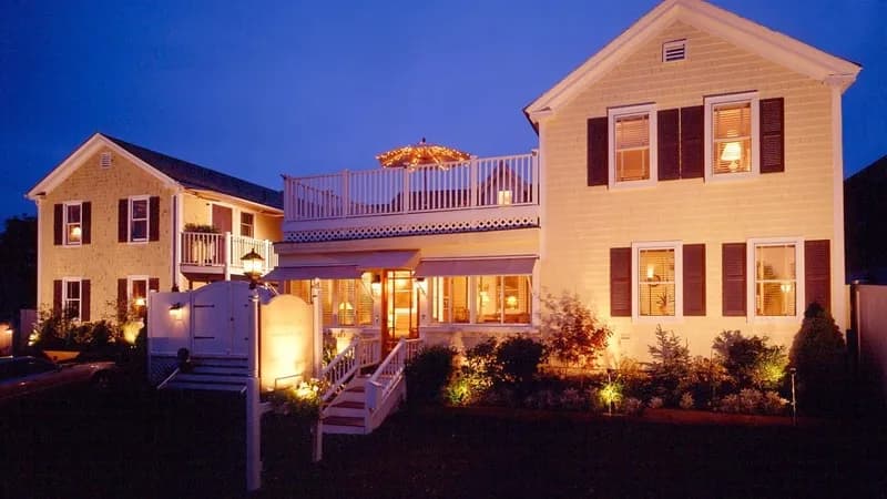 Inn at 7 Central