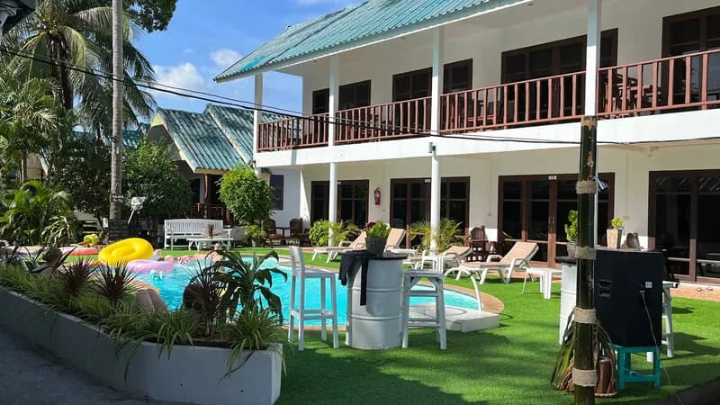 Tiki Beach - Resort, Beach Bar, Restaurant, Co-working