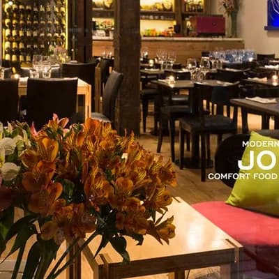 Jolie Bistro