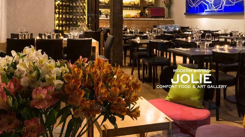 Jolie Bistro