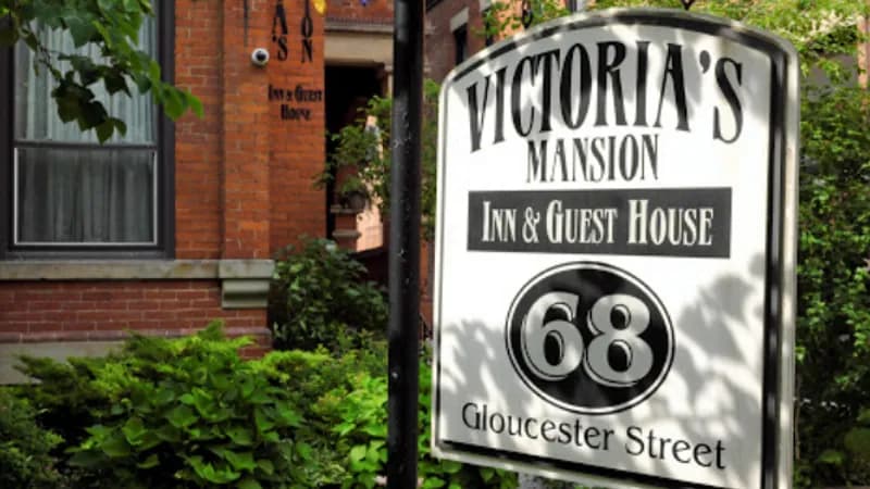 Victoria's Mansion Guest House