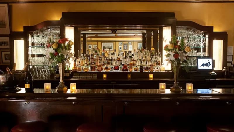 The Buffalo Club