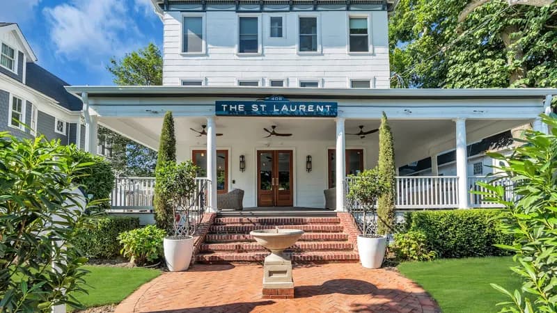 The St. Laurent Social Club