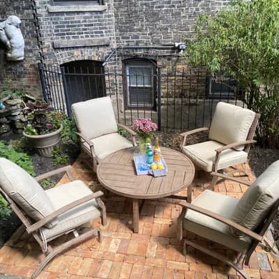 The Villa Toscana Guest House