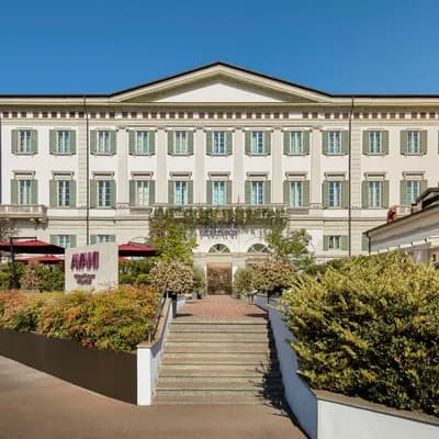 Hotel Avani Palazzo Moscova Milan - formerly NH Milano Palazzo Moscova