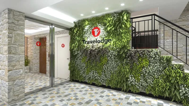 Travelodge Honmachi Osaka (トラベロッジ本町大阪)