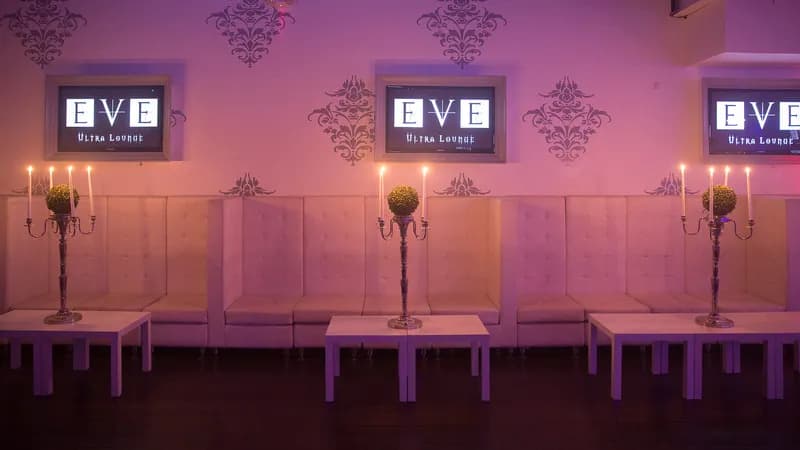 Eve Ultra Lounge