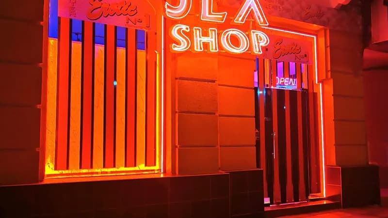 Sex Shop Erotic Center No.1