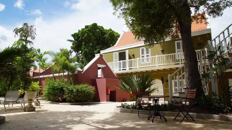 Kura Botanica Hotel