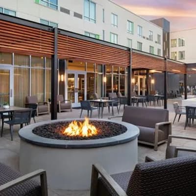 Courtyard Fresno Clovis