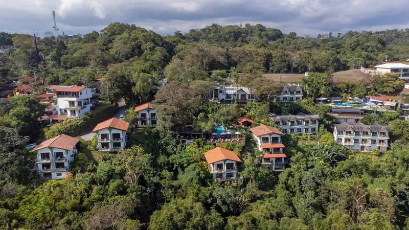 Si Como No Resort, Spa & Wildlife Refuge