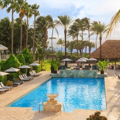 Kimpton Surfcomber Hotel