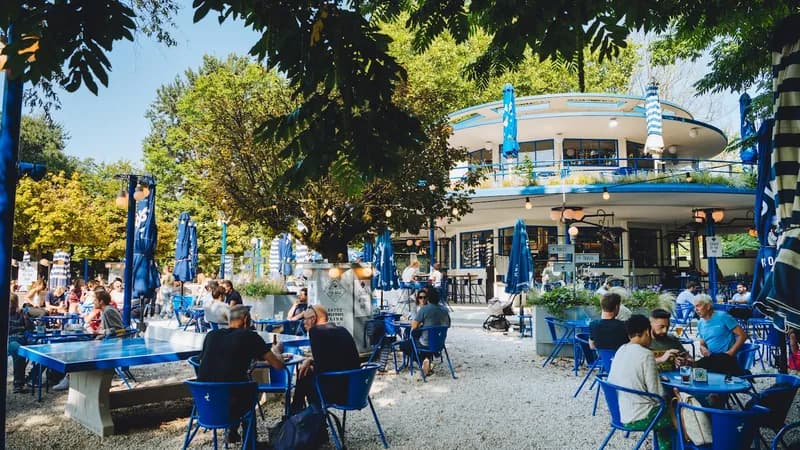 Proeflokaal 't Blauwe Theehuis