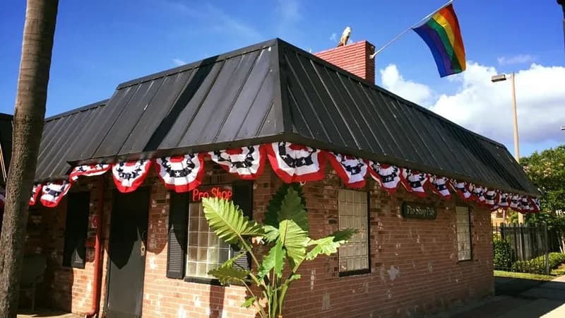 Pro Shop Pub