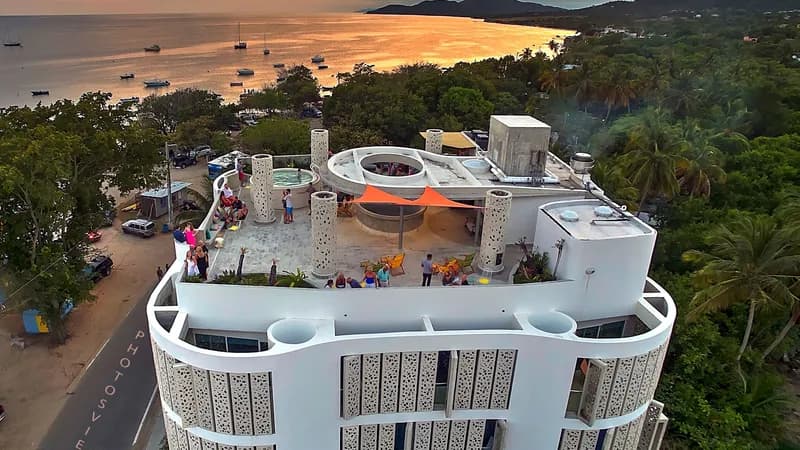 El Blok Hotel