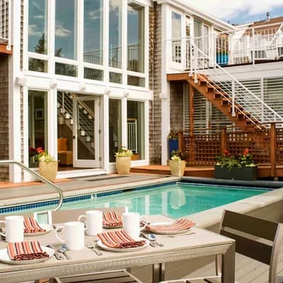 8 Dyer Hotel