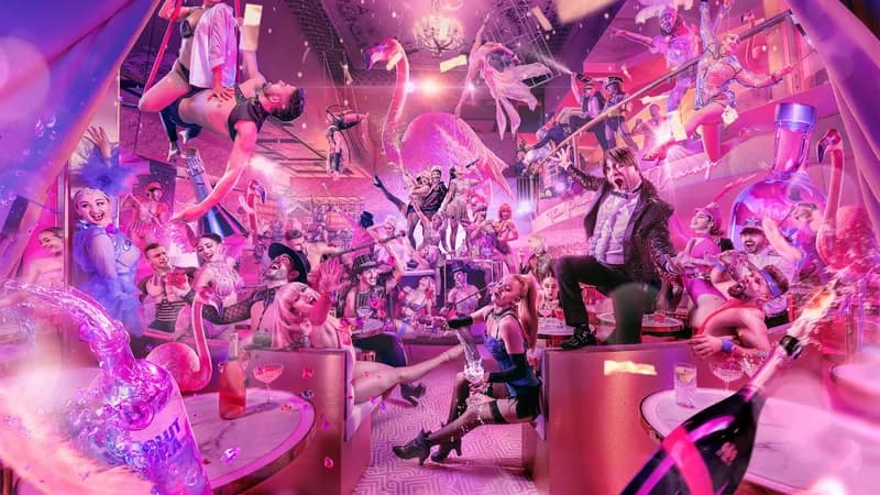 Pink Flamingo Spiegelclub - Gold Coast Attractions