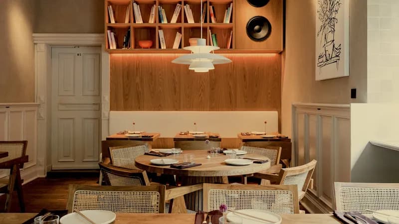 NOVEMBER Brasserie
