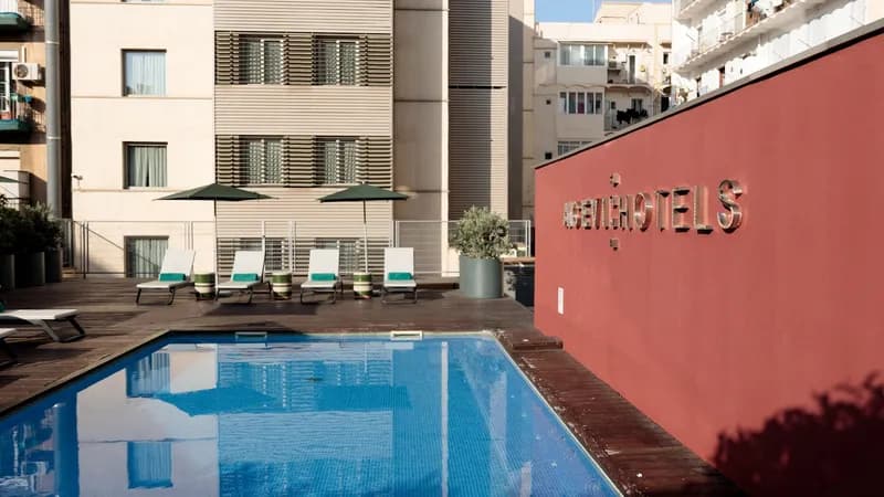 Hotel Acevi Villarroel