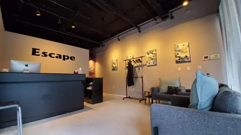 Escape men spa