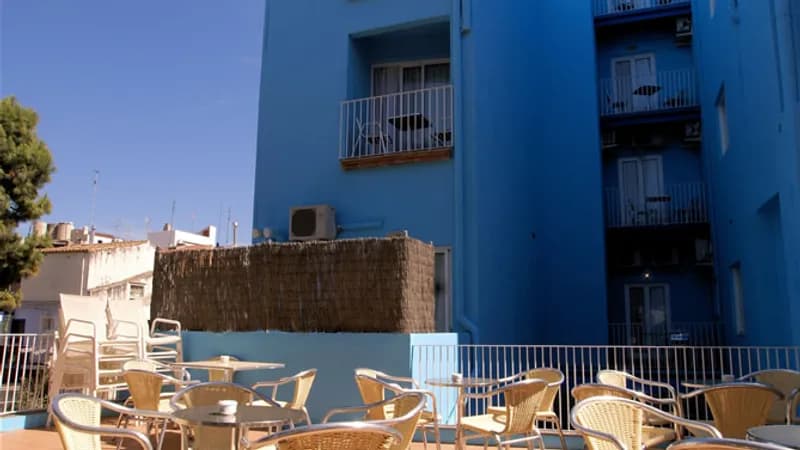 Parrots Sitges Hotel