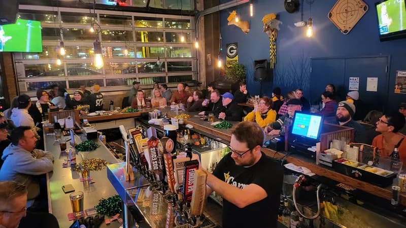 Camp Bar and Cabaret