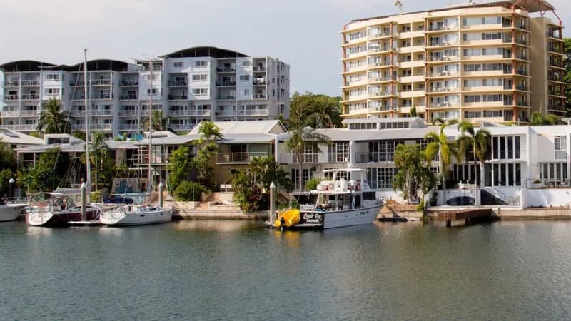 Cullen Bay Resorts