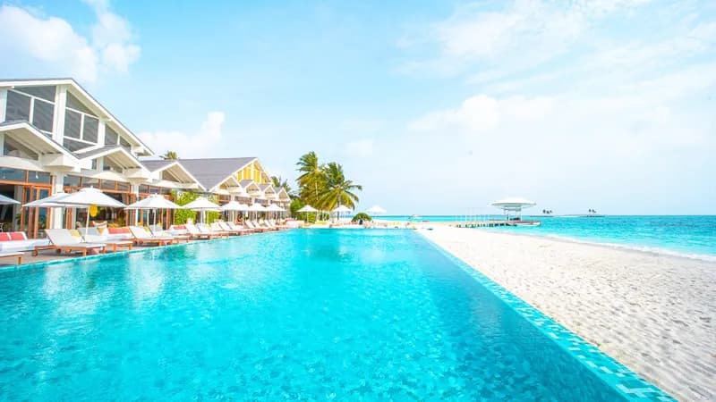 The Standard, Huruvalhi Maldives