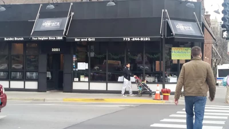Drew's on Halsted