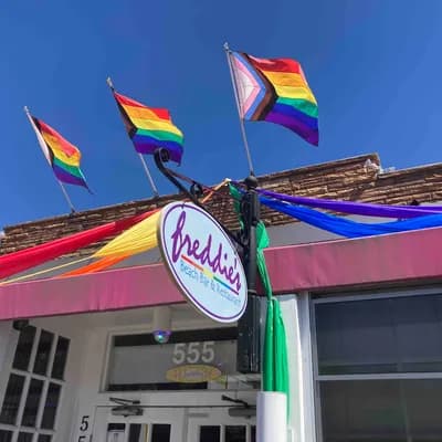 Freddie's Beach Bar & Restaurant