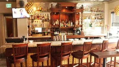 MarQueen Hotel