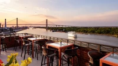 The Bohemian Hotel Savannah Riverfront, Autograph Collection