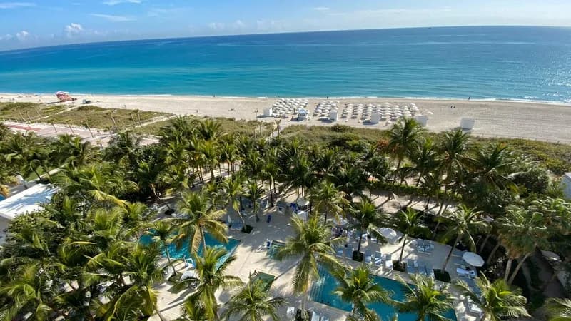 Grand Beach Hotel