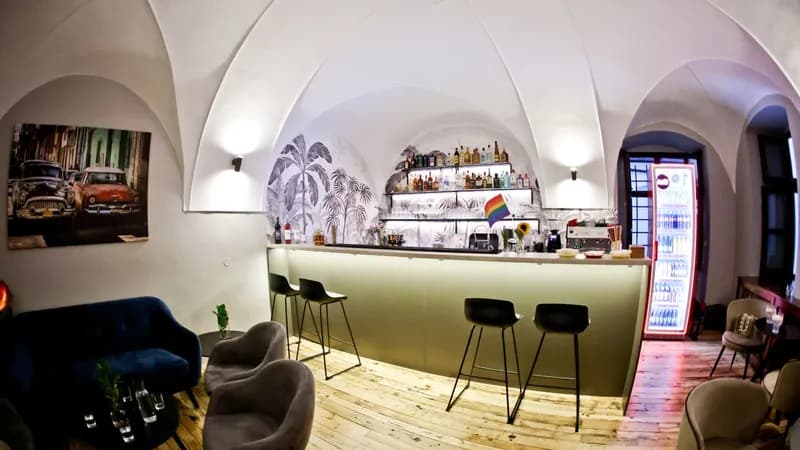 ruido.cafe - Gay Bar Bratislava