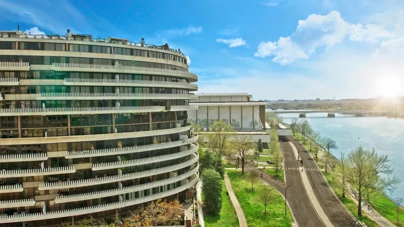 The Watergate Hotel