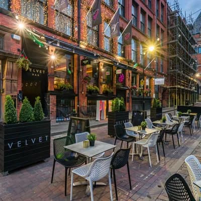 Velvet Hotel, Bar & Brasserie
