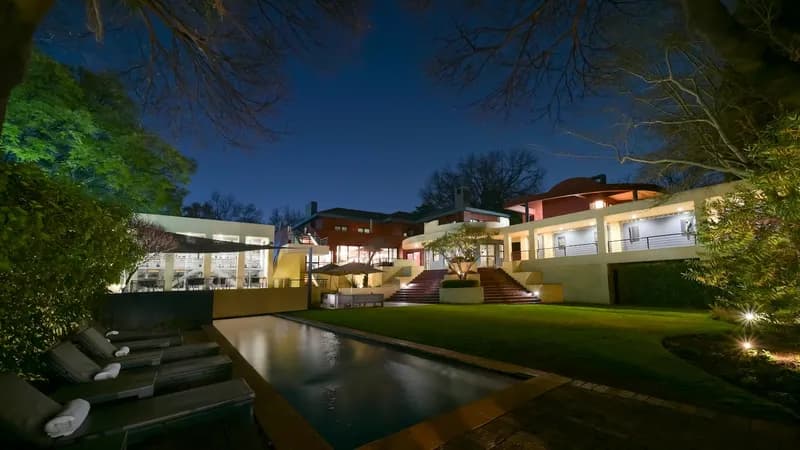 Ten Bompas Hotel - Space Conference Centre - Winehouse Restaurant